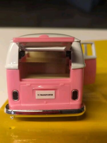 1:31 VW Volkswagen Bus Pink White Diecast Model Car With Stand & Box Opening - Picture 7 of 11