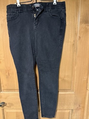 Torrid Bombshell Skinny Jeans Women's Sz 16R Black Premium Stretch High Rise