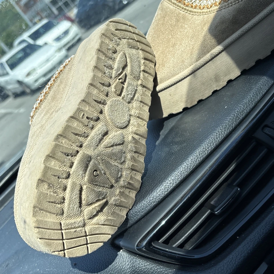 Mudd Stormy Embroidered Platform Slip-on Clogs Size 3 Light Brown - Image 4 of 4