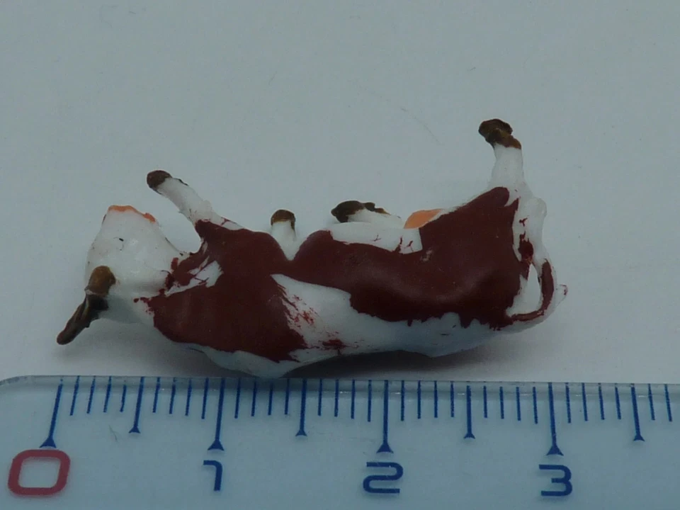 STARLUX LOT N°2 DE VACHES EN PLASTIQUE DE 2/3 CENTIMETRES POUR DIORAMA - Photo 3/4