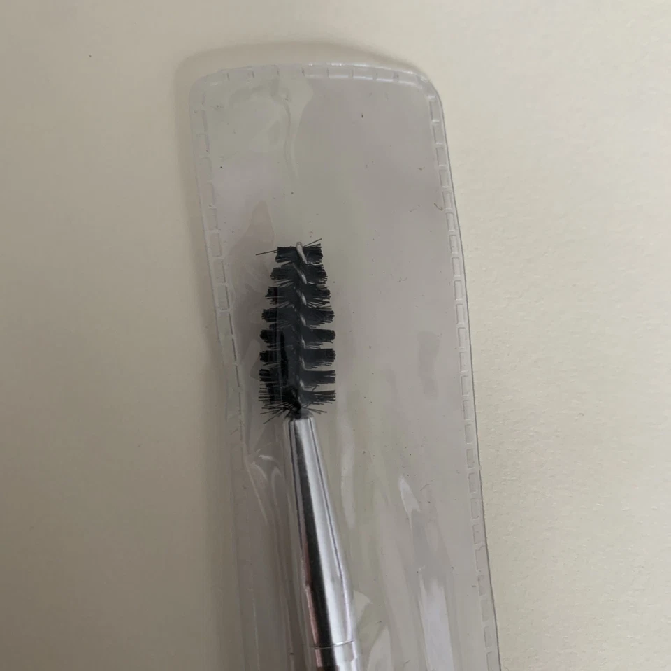 ANASTASIA BEVERLY HILLS DUO BROW AND LINER MAKE  UP BRUSH - 20 - NEW - Image 3 of 3