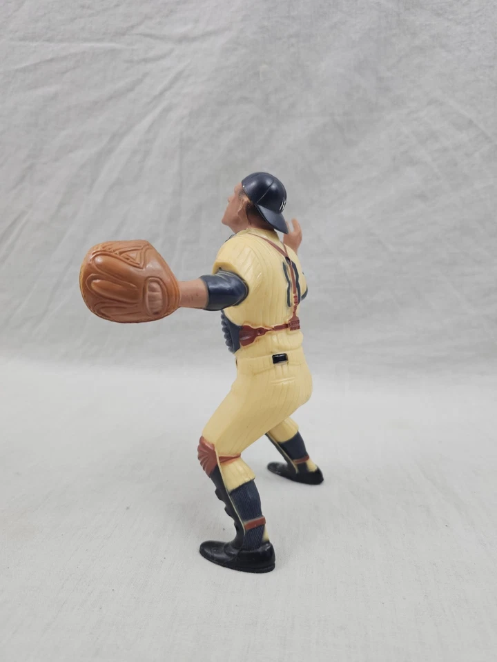 YOGI BERRA HARTLAND ПЛАСТМАССЫ NEW YORK YANKEES #8 В ОТЛИЧНОМ СОСТОЯНИИ - Изображение 3 из 4