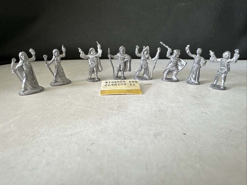 Ral Partha Wizards And Clerics 11 Collection Of 8 Pcs