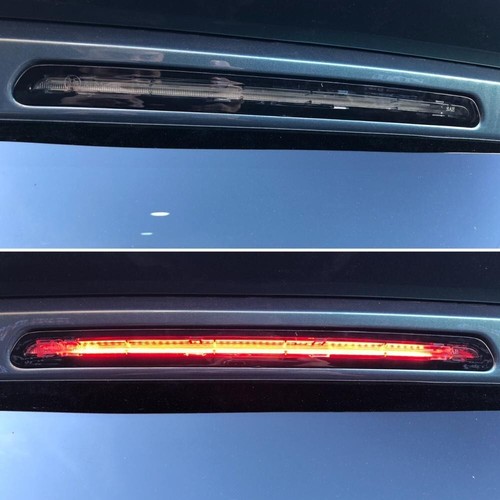 Luz de freno trasera T 6 Transporter 15 3ª LED ahumada (puerta trasera) - Imagen 2 de 3