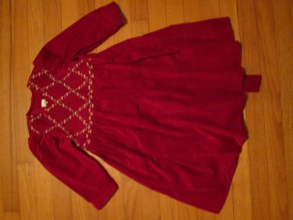 Vestido de terciopelo rojo ajustado Strasburg talla 4Y Foto 4 de 4