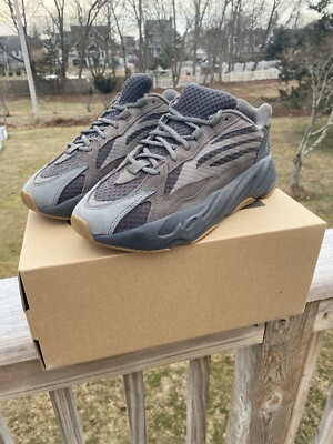 Adidas Yeezy 700 V2 Geode 