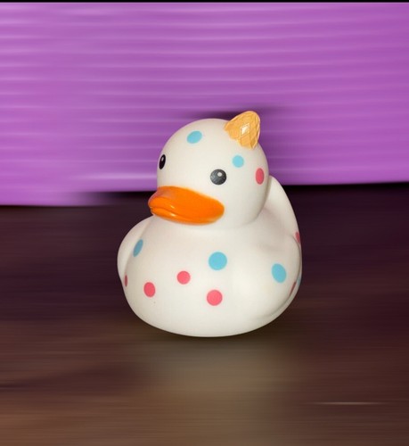 Valentine ICE CREAM Rubber Duck Target Bullseye Playground 2024. NWOT