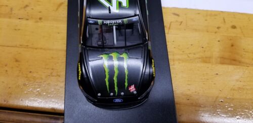 Kurt Busch 2018 #41 Monster Energy pressofuso scala 1/24 NASCAR - Foto 10 di 24