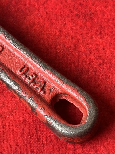 VINTAGE ACE HARDWARE 24523 8" PIPE WRENCH - MADE IN USA (k48) - Picture 5 of 12