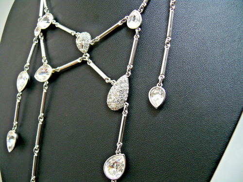 SWAROVSKI COLLAR de diseño pomposo con piedras brillantes | + estuche - Imagen 6 de 8