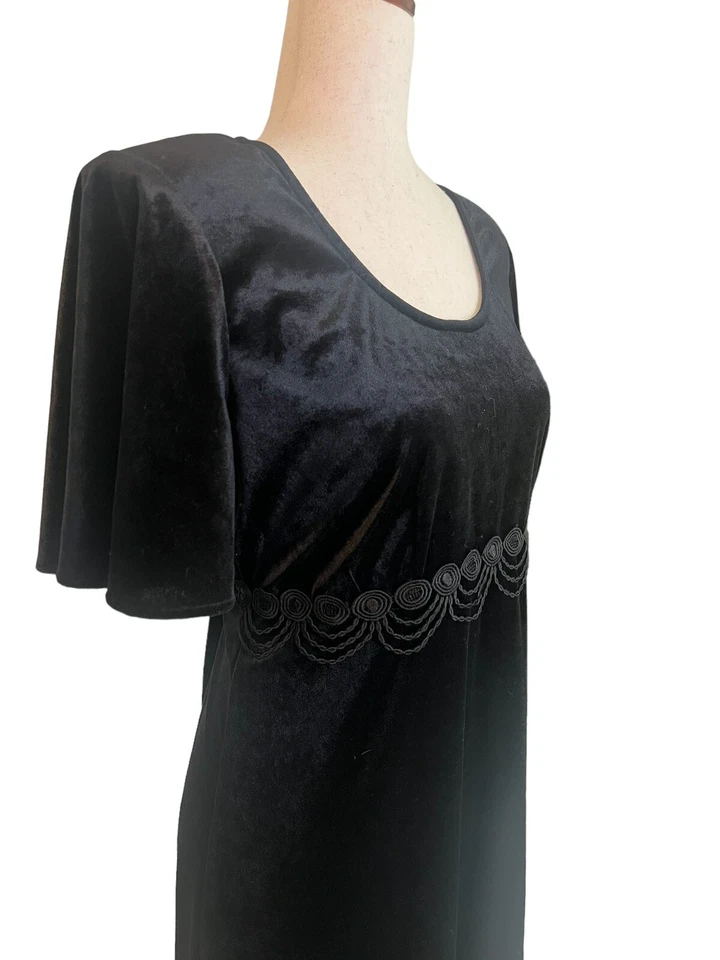 Vestido Vintage Terciopelo Talla 8 Negro Encaje Maxi Años 90 Gótico Bruja Largo Oscuro Romántico Foto 2 de 4