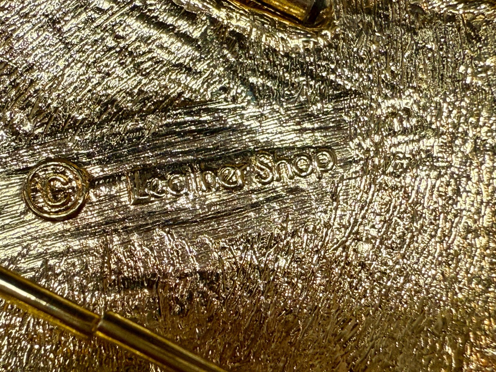 Large Swirl Pattern Interlocking Two Piece Vintag… - image 9