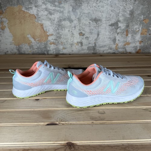 Zapatos New Balance Fresh Foam Arishi V3 para tripulaciones blancos talla de trabajo 8,5 W / 7 M - Imagen 6 de 9