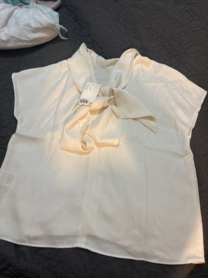 Elegant women's short sleeve blouse  Size S