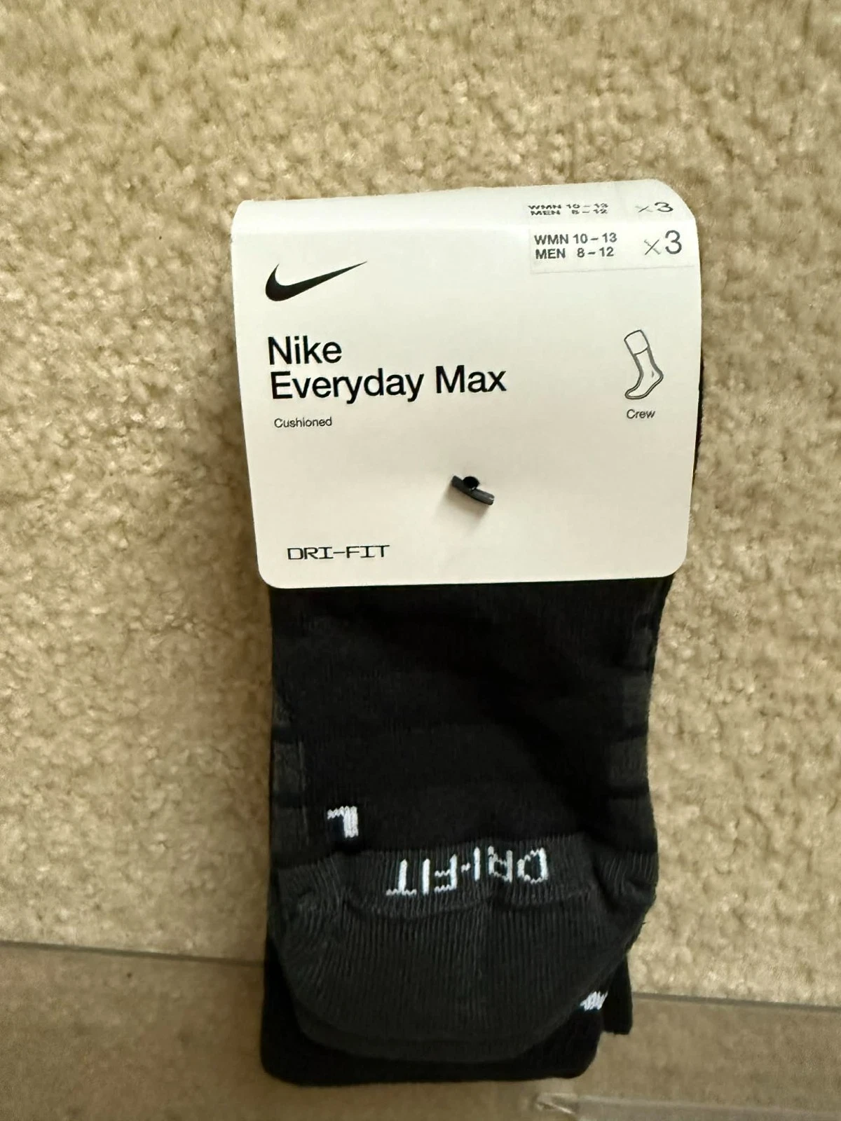 Nike Max Cushion Crew Men's Training Socks, Size L - 3 Pair (Black) MEN 8-12
Opens in a new window o