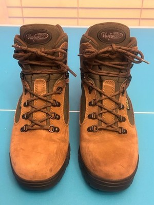 Vintage Vasque Skywalk 7150 Boots Mens Size 10 Medium Gore-Tex Hiking GTX 90s