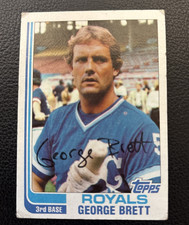 George Brett Autographed 1982 topps #200 Kansas City Royals Baseball
