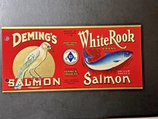 RARE  1930  SALMON LABEL BEAUTY WITH BIRD: WHITE ROOK BRAND