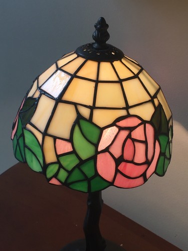Pair 2 Tiffany Style Pink Roses Pastel Stained Glass Cast Metal Table Desk Lamps - Picture 15 of 22
