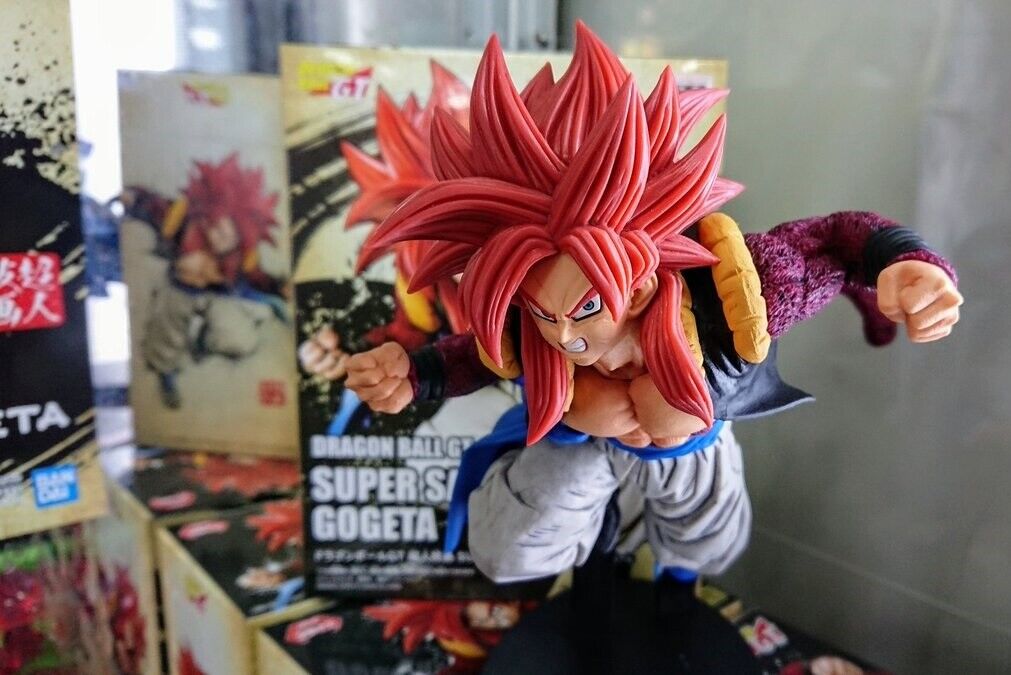 Dragon Ball GT Choujin Giga Super Saiyan 4 Gogeta Figure BANPRESTO