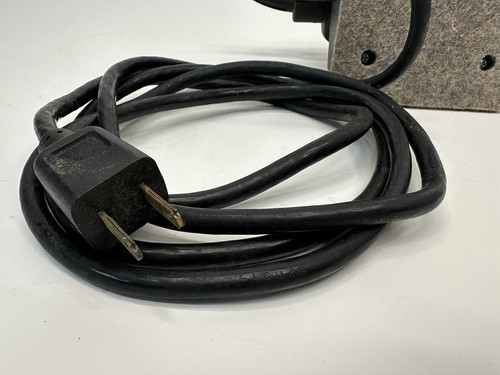 Black & Decker 7445 Finishing Sander 1/4 Sheet Oribital Tested Good - Picture 8 of 13