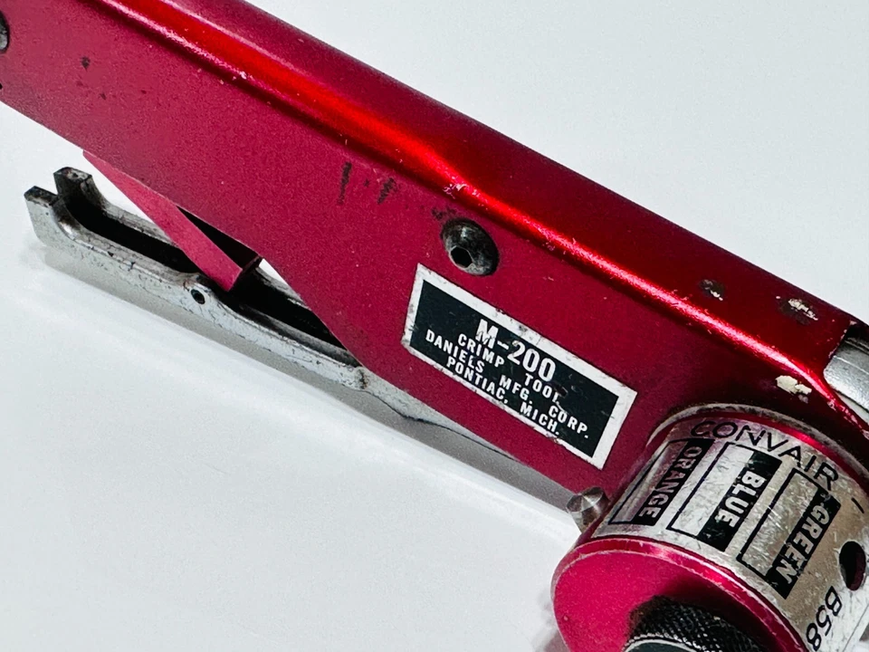 Herramienta de prensado DMC Daniels M-200 Foto 3 de 4