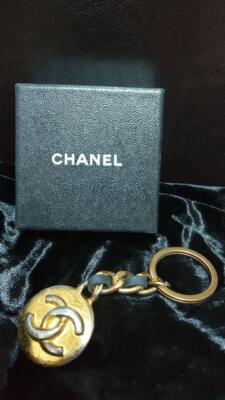 Chanel Key Chain Women Gold Coco Mark Icon Vintage Authentic
