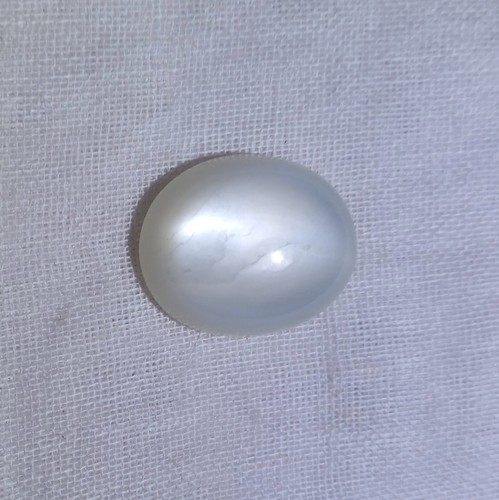 9 Carat 15.9x12.9x6.4 MM Natural White Moonstone Oval Shape Cabochon Gemstone - Picture 22 of 24