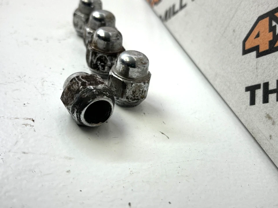 KIA SPORTAGE MK3 2014 1,7 tuercas de rueda tuercas de rueda X5 Foto 4 de 4