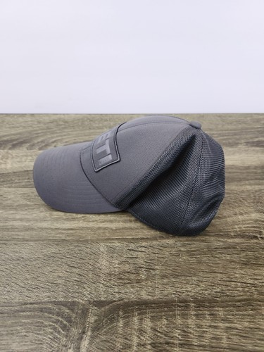 YETI Snapback Hat Cap Men's Gray Mesh Back Outdoors Camping Hiking Polyester - Picture 2 of 5