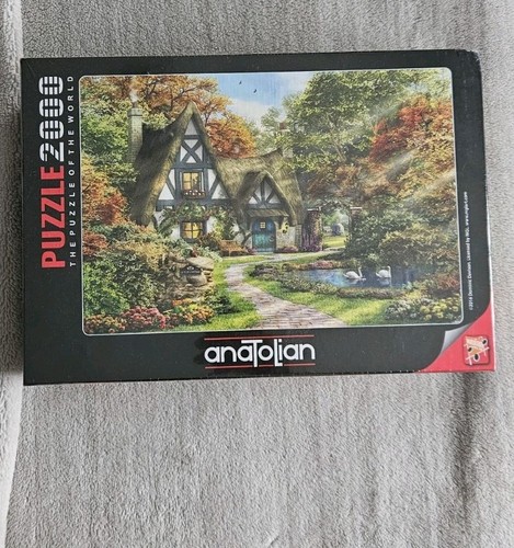 Rompecabezas Anatolian 2000 piezas, "The Autumn Cottage" - Envío gratuito del Reino Unido