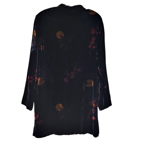 Top túnica de terciopelo mezcla de seda Chico's talla 2/grande negro asiático flor de cerezo - Imagen 4 de 5