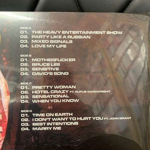 ROBBIE WILLIAMS HEAVY ENTERTAINMENT SHOW 2LP Sealed , Cover Has Marks. Read…… - Imagen 5 de 11