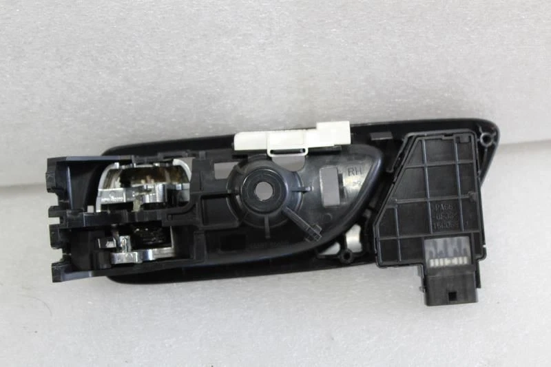 LEXUS LS460 LS460L 2007 2008 2009 2010 2011 2012 MANIJA PUERTA TRASERA DERECHA NEGRA Foto 2 de 4