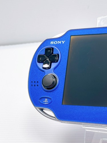 PS Vita PCH-1000 Sapphire Blue ricondizionata con scheda di memoria 4GB - Buone condizioni - Foto 8 di 23