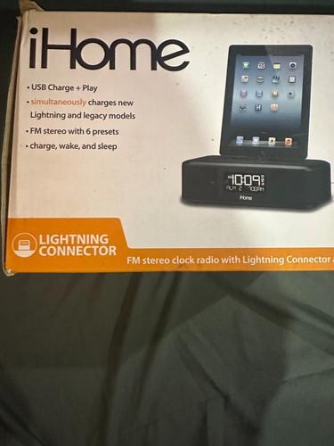 iHome Dual Charging + Play FM Stereo Clock radio with lighting connector - Picture 2 of 2
