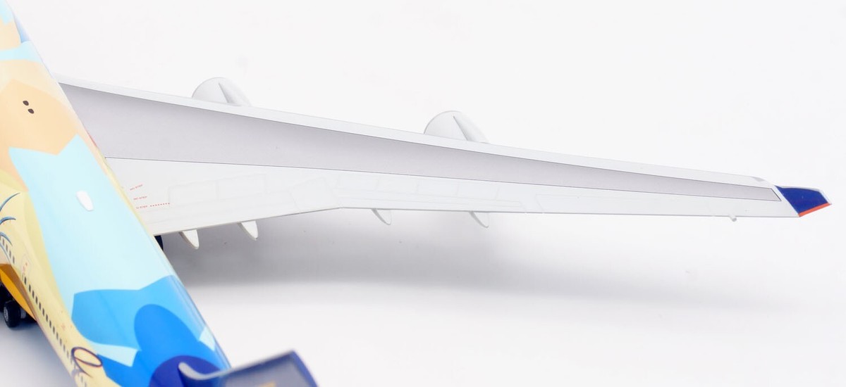 SQ Wings 1:200 Singapore Airlines Boeing B747-400 Diecast