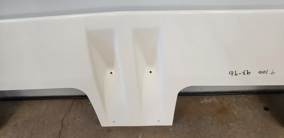 Cabina visera Lund NOS 12128 para camioneta Toyota T100 1993-1998 94 95 96 97 98 Foto 3 de 4