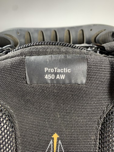 LOWEPRO PROTACTIC 450 AW CAMERA LENS BACKPACK With Rainfly Black - Picture 4 of 14