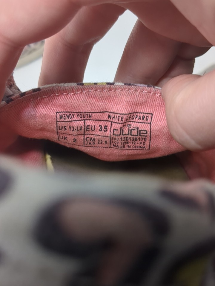 Hey Dude Wendy White Leopard Heart Print Shoes Size Women 4 Girls Youth