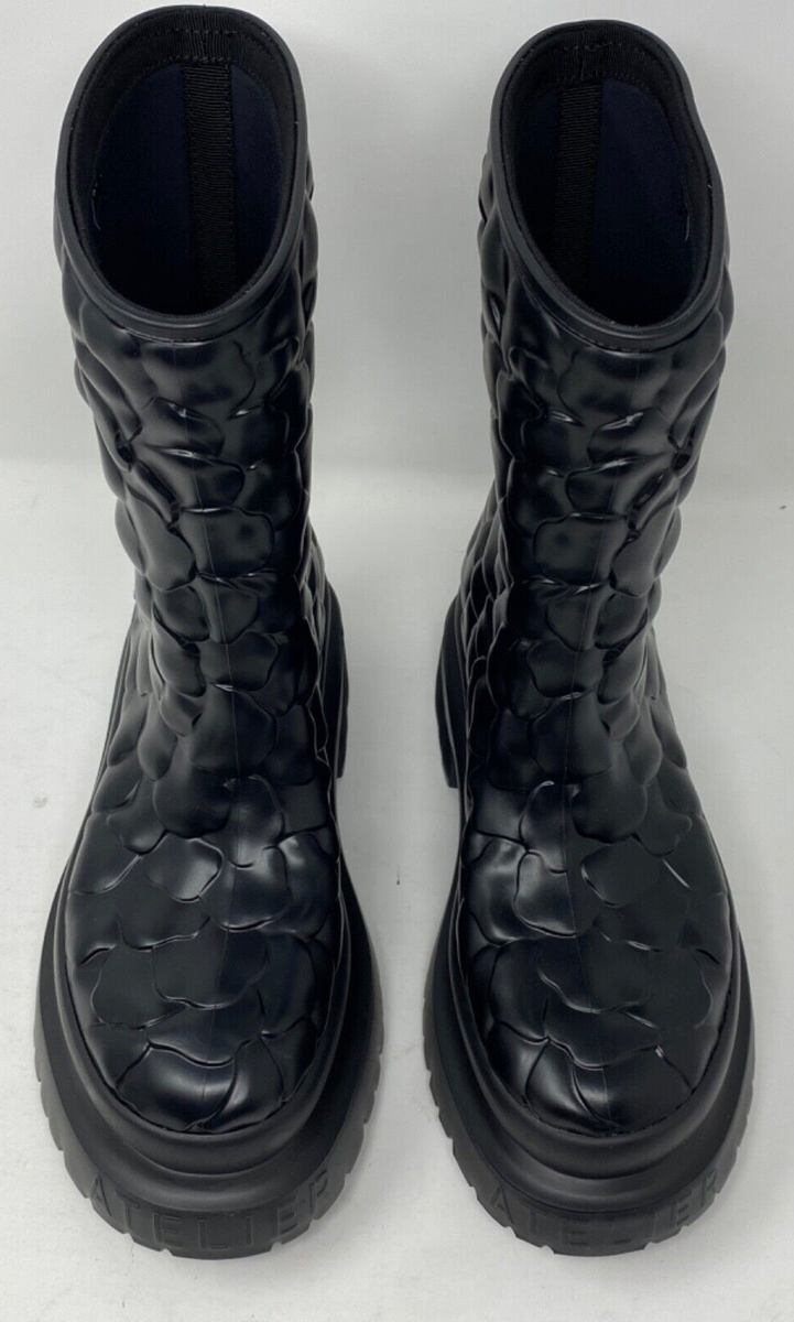 新品未使用VALENTINO ブラック アトリエ ブーツ　37 Valentino Garavani Atelier 03 Rose Edition Water Resistant Rain