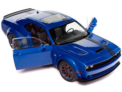 Dodge Challenger R/T Scat Pack Widebody Electric Blue with