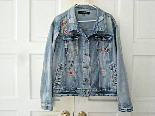 Jou Jou denim jacket embroidered distressed button front size XXL