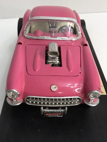 Road Signature Road Legends 1957 Pink Chevrolet Corvette Gasser Die-cast Car - Picture 7 of 11