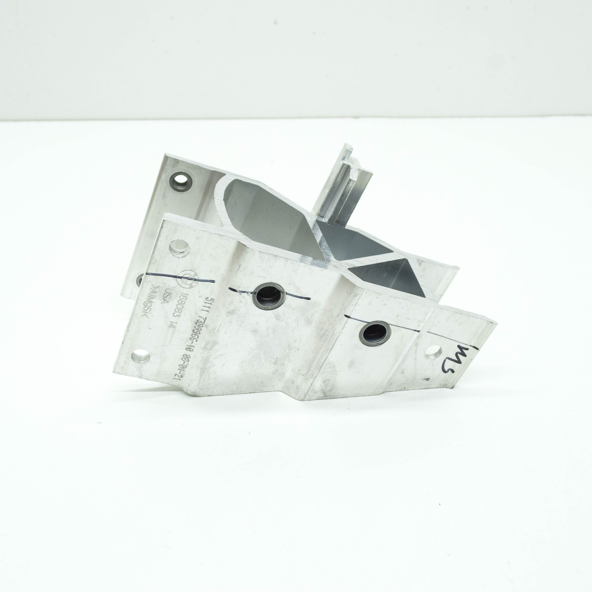 NEW BMW X3 M G01 F97 FRONT RIGHT ADAPTER 51117399966 ORIGINAL 51