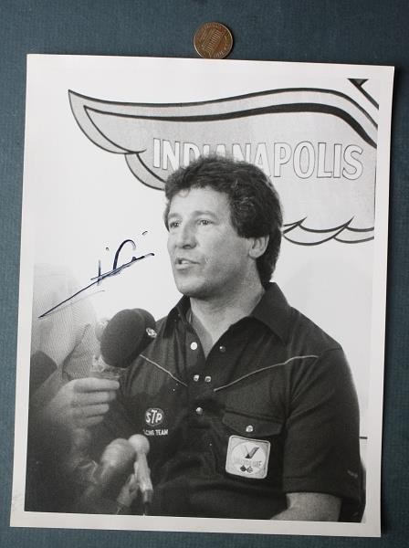 1969 Indy 500 Champ Mario Andretti signed autographed 1981 Indianapolis photo -