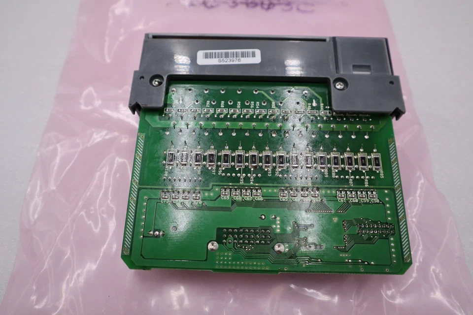 NEW OPEN BOX AB ALLEN BRADLEY 1746-IA16 SLC500 INPUT MODULE SERIES C STOCK H951A - Image 3 of 4