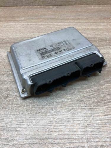8D0907558F 0261204613 Bosch Volkswagen Audi Motorsteuergerät Motormodul Einheit
