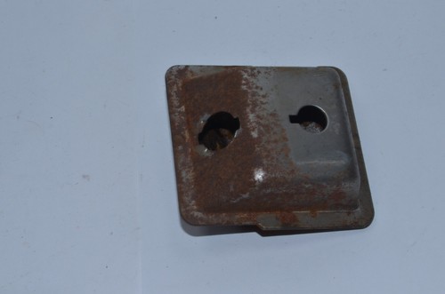 1971-1973 OEM FORD MUSTANG MACH 1 GRANDE HEADLIGHT SWITCH RETAINER BRACKET - Picture 4 of 8