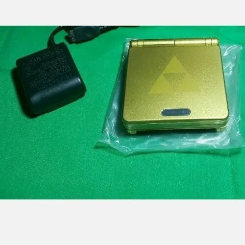 Nintendo Game Boy Advance Pokemon Center New York Gold